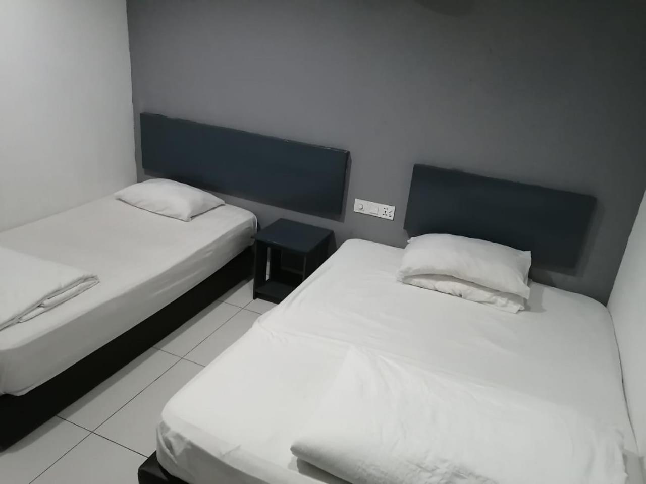 Hotel Rim Global Pj21 Kampong Baharu Sungai Way Exterior foto